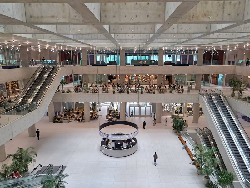 Seoul Private Tour - Amorepacific Headquarters Building
