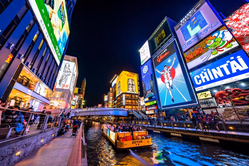 Osaka Private Tour - Dotombori night life and cruising.