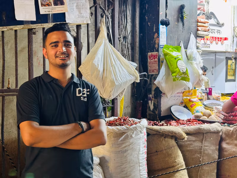 Delhi Private Tour - Spice Market - Old Delhi