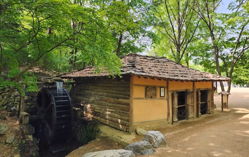 Gyeonggi Private Tour - Fork Village