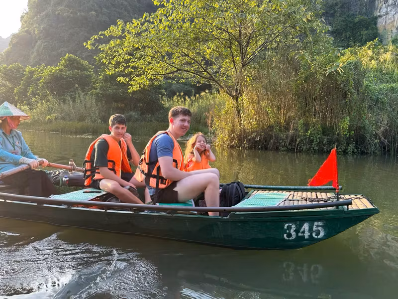 Hanoi Private Tour - Trang An