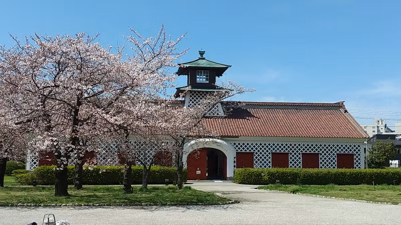 Niigata Private Tour - The former custom office