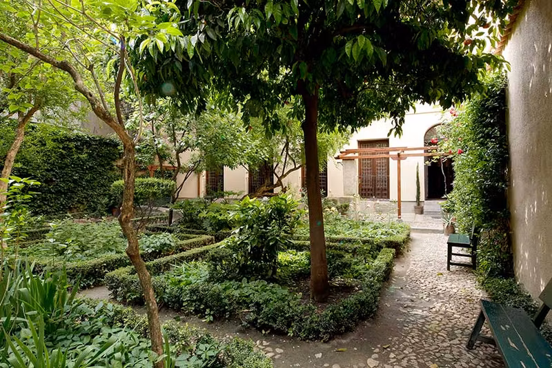 Madrid Private Tour - Jardín de Lope de Vega