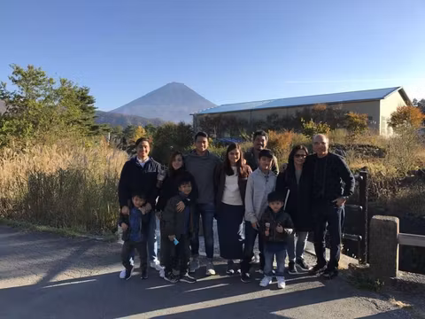 Mt.Fuji tour with a private van & English-speaking assistantcover image