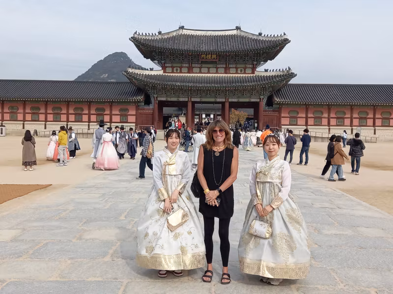 Seoul Private Tour - Heungryemun gate
