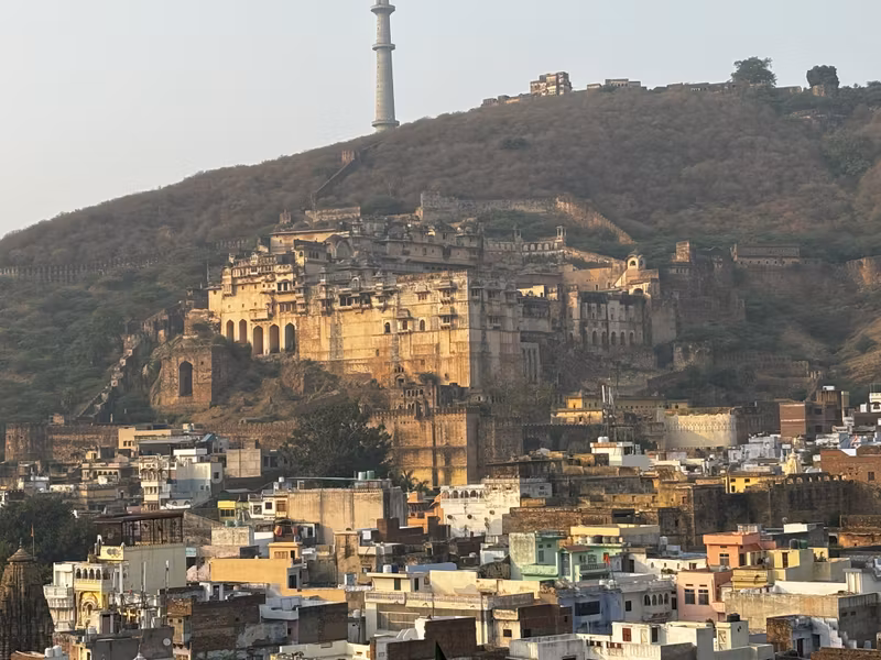Agra Private Tour - Taragarh Fort in Bundi