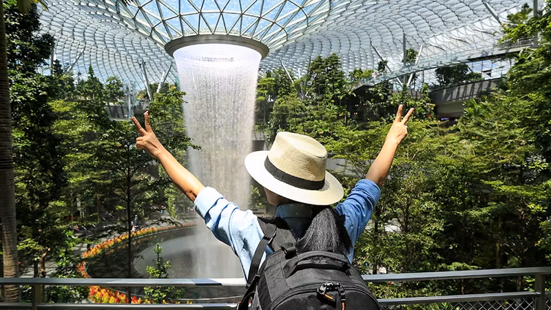Singapore Private Tour - JEWEL - THE VORTEX at the heart of the Airport