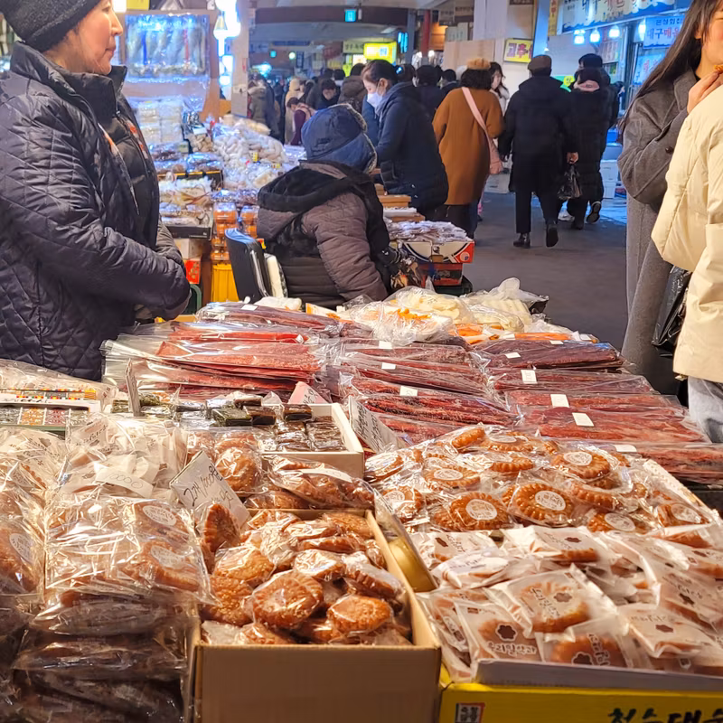 Seoul Private Tour - Gyeondong Market