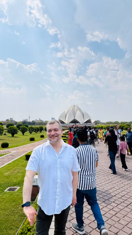 Delhi Private Tour - David from the USA experiencing the harmony and elegance of the Lotus Temple — a peaceful pause in our travels.