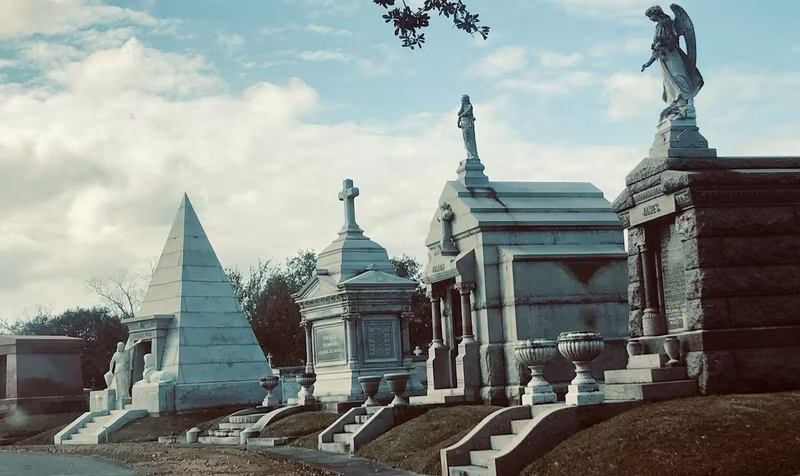 New Orleans Private Tour - Elaborate tombs at Metairie Cemetery