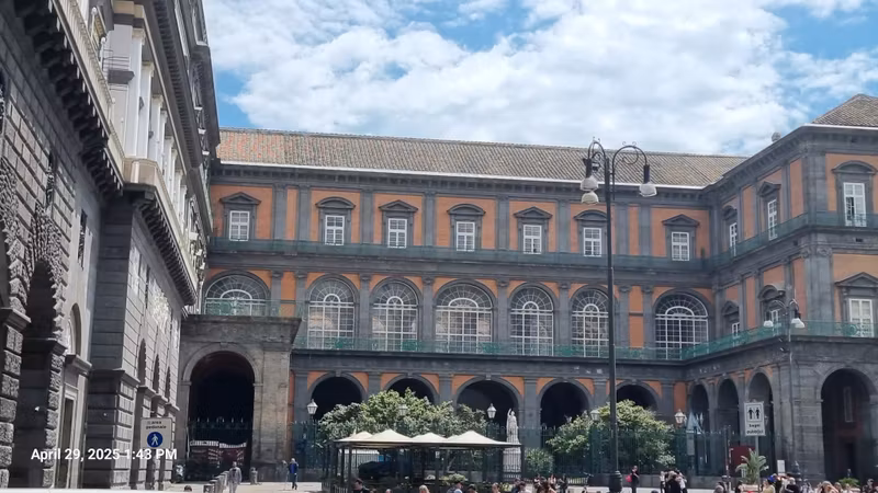 Naples Private Tour - Palazzo reale