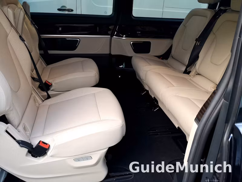 Bavaria Private Tour - MB V-Class 2250-300 XL 4MATIC (6 pax)