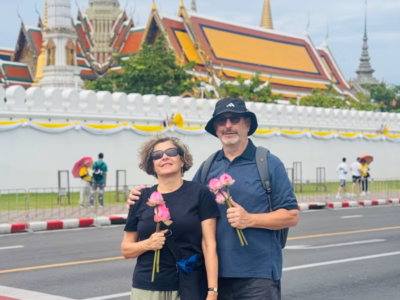 Bangkok Private Tour - Share meaningful moments at Thailand