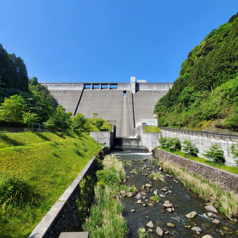 Oita Private Tour - The Wall Maria inspired dam