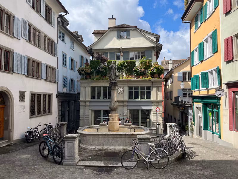 Zurich Private Tour - Old town Zurich, close to where Lenin lived