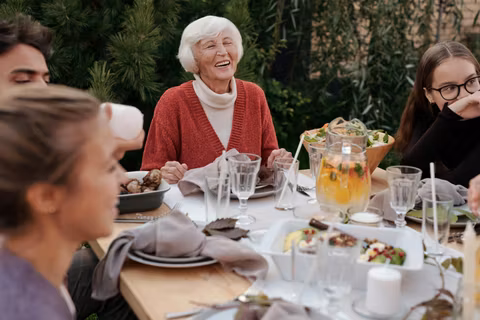 Top Picked Barcelona Tours for Seniors Who Want Comfort and Flexibility