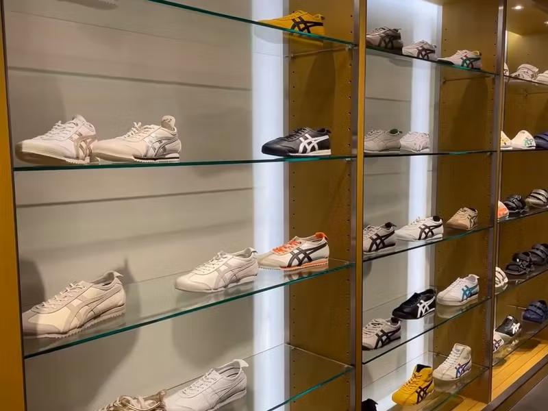 Kyoto Private Tour - Onitsuka Tiger