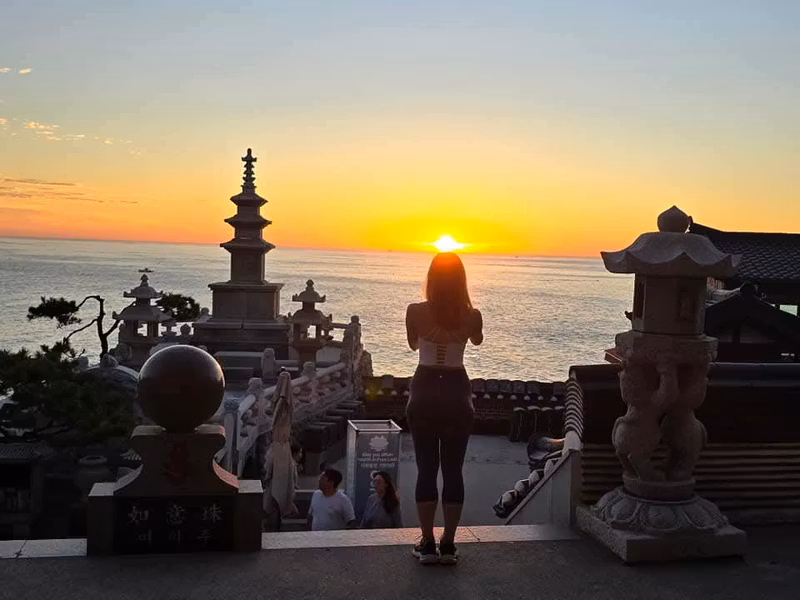 Busan Private Tour - Yonggungsa Temple