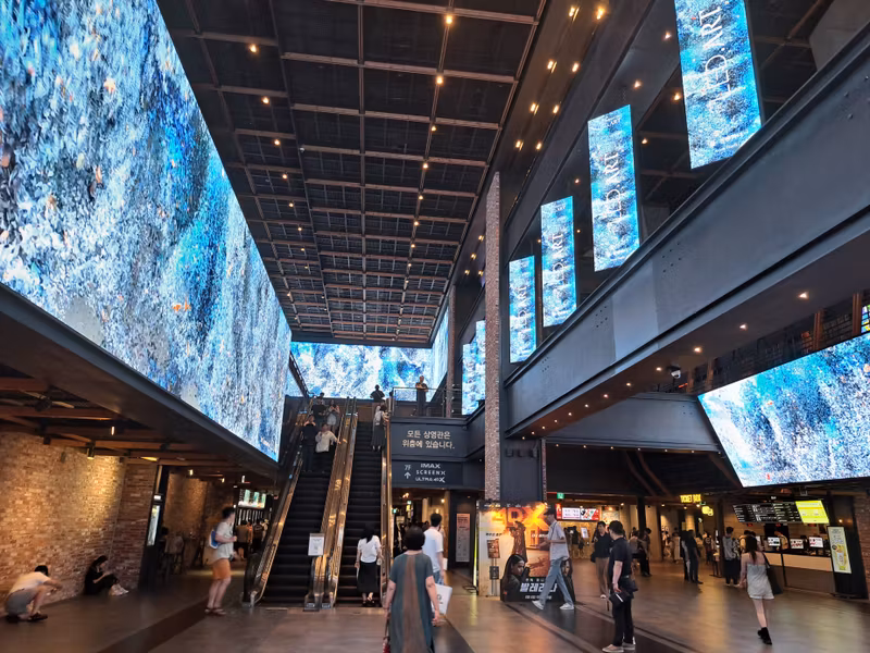 Seoul Private Tour - I’Park Mall
