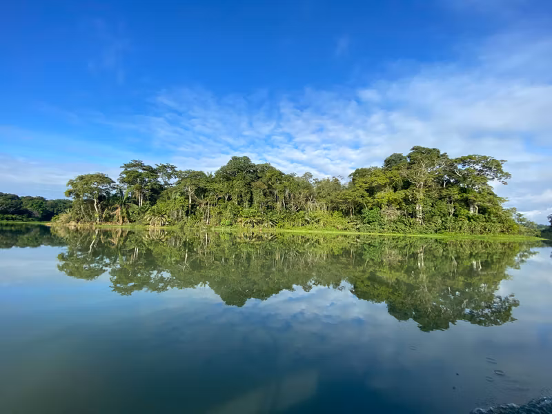 Panama City Private Tour - Beautiful day at the lake