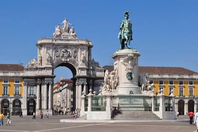 Lisbon Private Tour - 