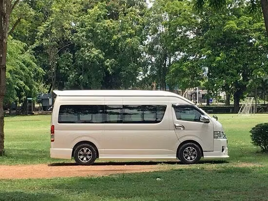 Bangkok Private Tour - Mini van for 4-10 seat