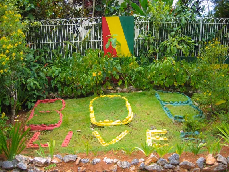 Montego Bay Private Tour - Bob lives memoral