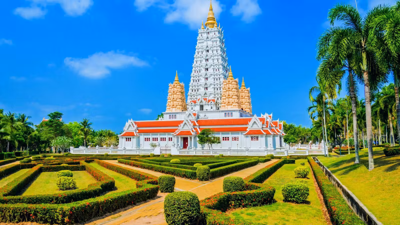 Pattaya Private Tour - Wat Yansangwararam Woramahawihan