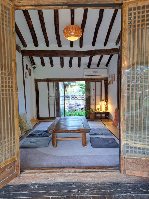 Seoul Private Tour - Traditional Korean Teahouse