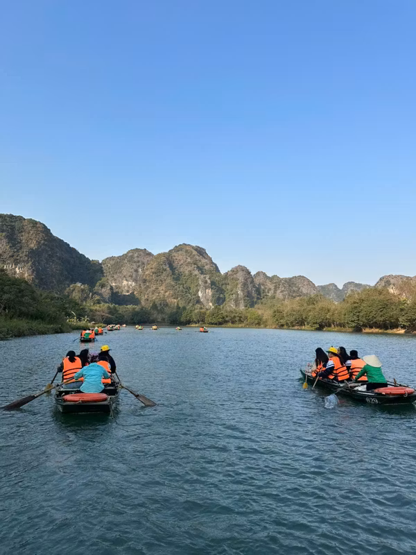 Hanoi Private Tour - Trang An