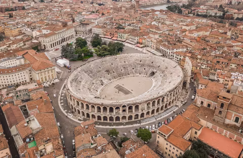 VERONA CULTURAL TOUR (Mercedez Benz Van up to 8 Pax)cover image