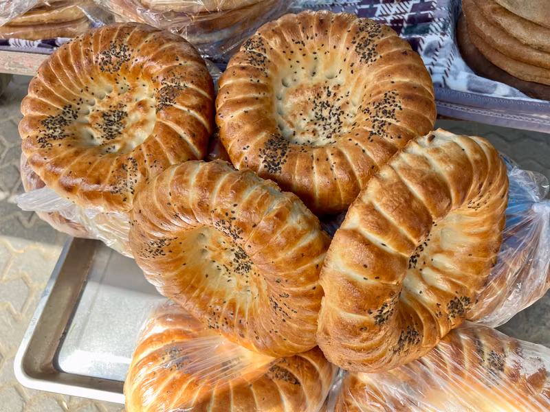 Bukhara Private Tour - Famous Bukhara bread, Gijduvan kulcha