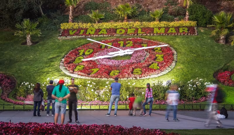 Valparaiso Private Tour - Flower clock of Viña del Mar