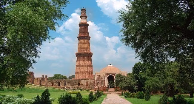 Delhi Private Tour - Park view