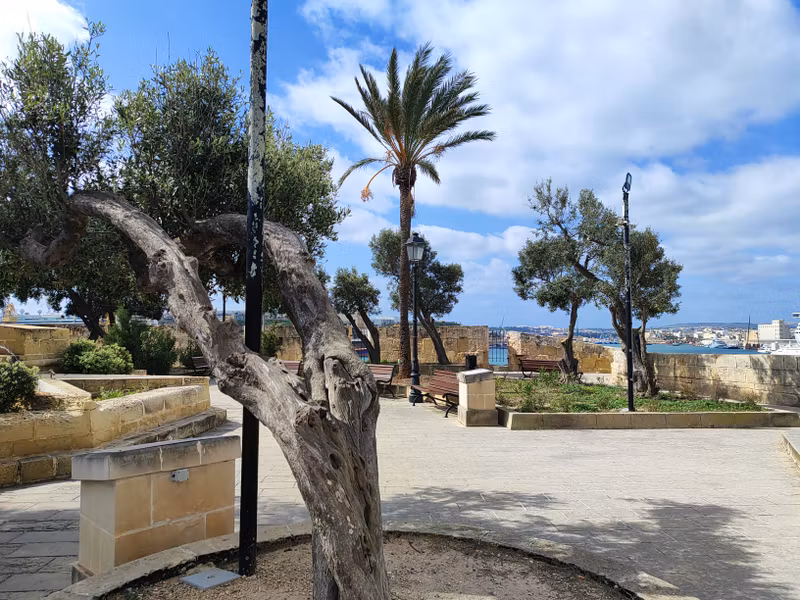 Malta Private Tour - Gardjola Gardens