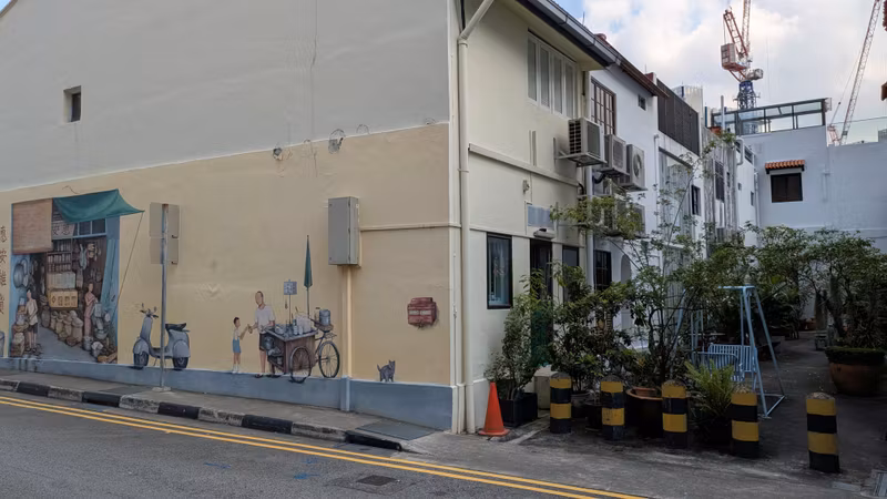 Singapore Private Tour - Street Mural beside a cosy little corner