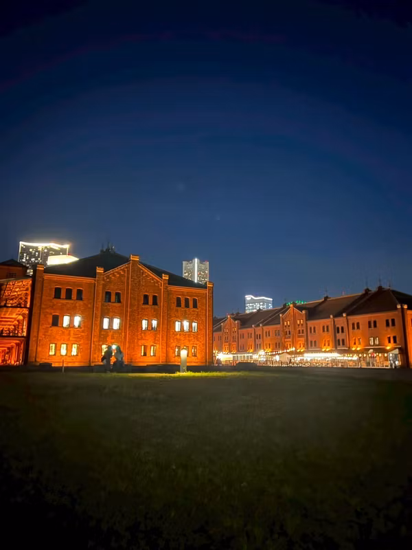 Saitama Private Tour - Yokohama Red Brick Warehouse
