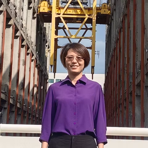 Singapore Tour Guide - Chen C.