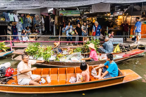 Bangkok I Floating Market & Boat Ride to an Orchid Farm (SUV, Van up to 8 pax)