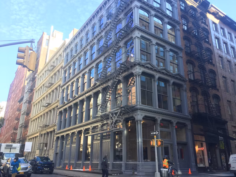 New York Private Tour - SoHo and its Cast Iron Buildings