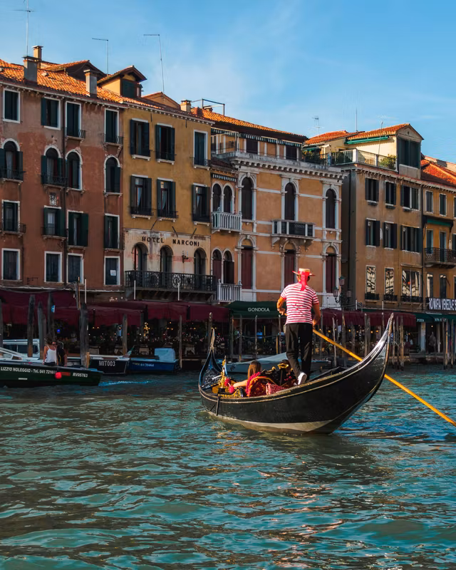 Venice Private Tour - Gondola on the Grand Canal