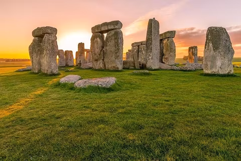 London to Southampton Cruise Port via Stonehenge by Private Vehicle (1-8 Pax)cover image