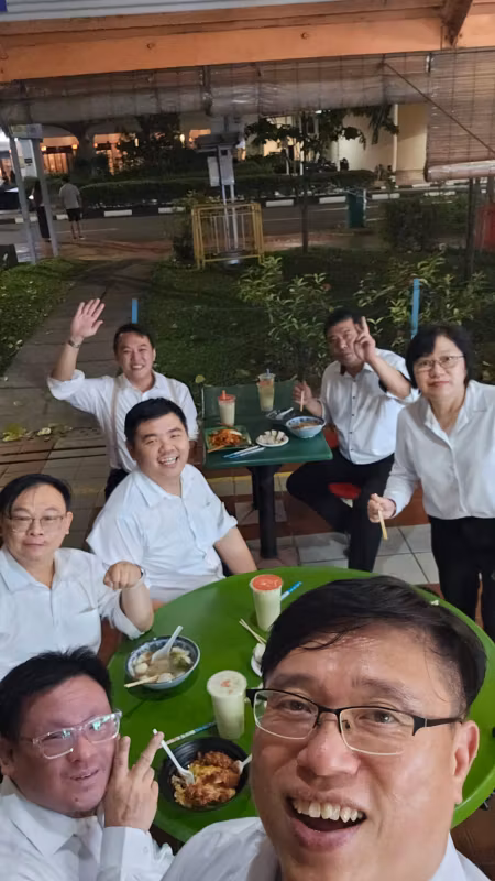 Singapore Private Tour - Guide and Drivers Team