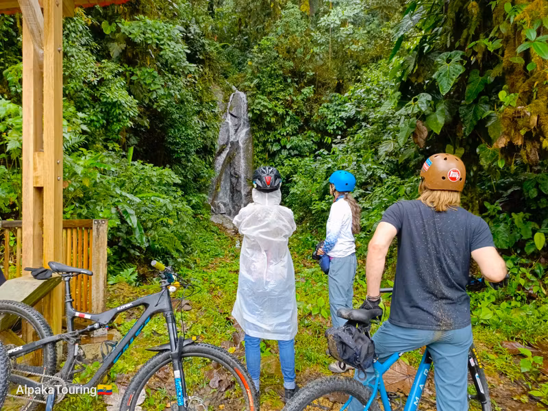 Quito Private Tour - Waterfalls and rivers along the route