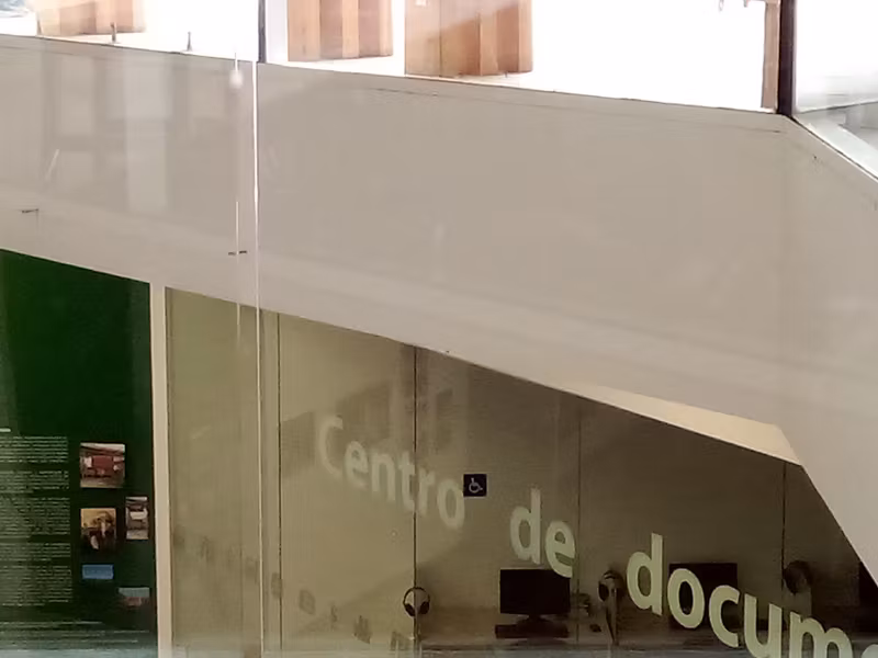 Santiago Private Tour - Museo de la Memoria