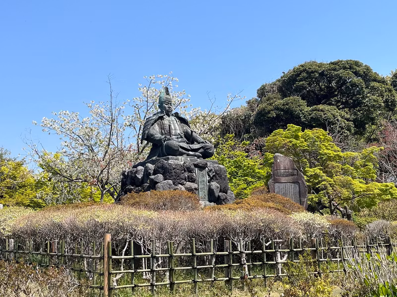 Tokyo Private Tour - Founder of Kamakura, Yoritomo Minamoto