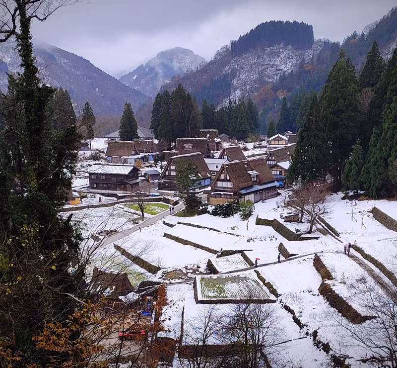 Ishikawa Private Tour - Ainokura Winter Hike