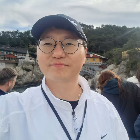 Daegu Tour Guide - Peter  J.