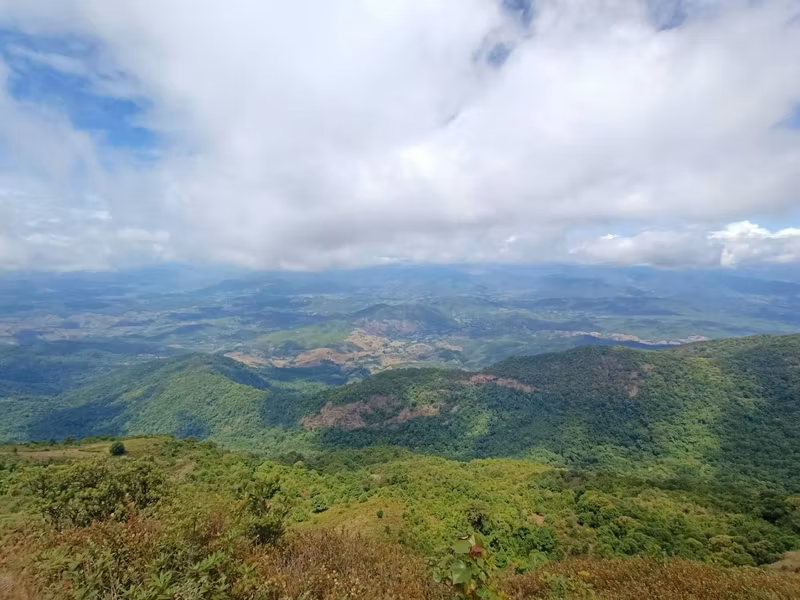 Chiang Mai Private Tour - Kew Mae Pan Nature Trail (Nov–May only)