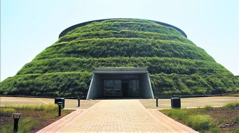Cradle of Humankind UNESCO World Heritage Sitecover image